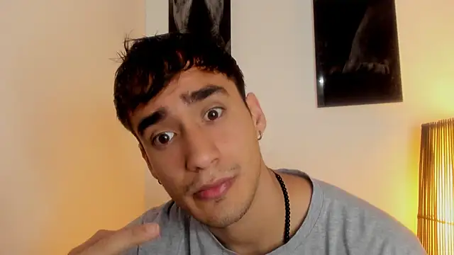 Snapshot of AlexRivera6 chatting on September 14, 2025, 3:12 pm AlexRivera6 online show from September 14, 2025, 3:12 pm