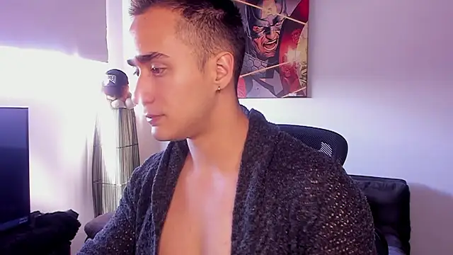 Snapshot of AlexRivera6 chatting on January 22, 2025, 7:56 pm AlexRivera6 online show from January 22, 2025, 7:56 pm