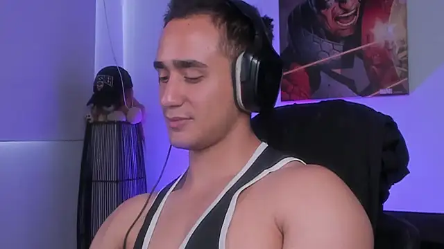 Snapshot of AlexRivera6 chatting on February 5, 2025, 6:04 pm AlexRivera6 online show from February 5, 2025, 6:04 pm