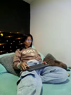 Sofynix online show from March 14, 2025, 12:32 am