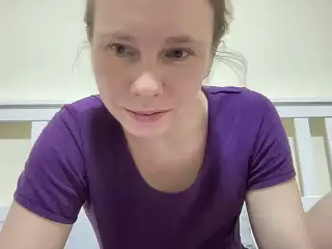 SweetLucy96 online show from November 18, 2025, 12:52 pm