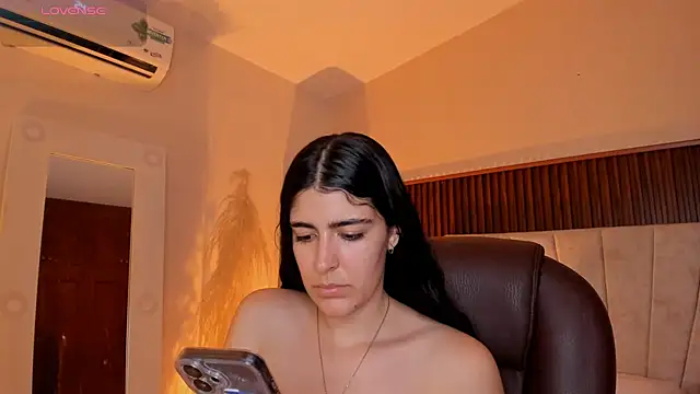 Snapshot of _Niah_ chatting on January 15, 2026, 9:40 pm Niah online show from January 15, 2026, 9:40 pm