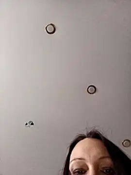 LeilaSaint online show from November 28, 2025, 5:51 am