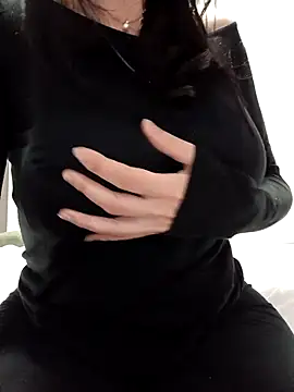 Snapshot of eva750 chatting on February 10, 2026, 9:36 pm eva750 online show from February 10, 2026, 9:36 pm