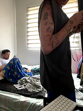 sorry-mom69 online show from December 16, 2025, 2:32 pm