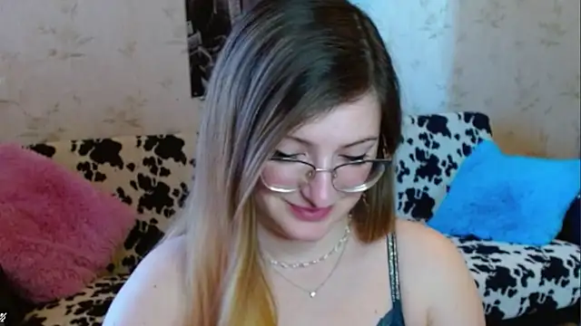 Arielsssplash online show from September 10, 2025, 6:45 am