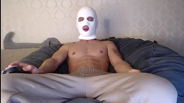 LoganAthletic online show from October 21, 2025, 3:39 am