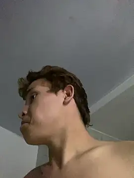 Leon Wild online show from April 22, 2026, 6:20 am