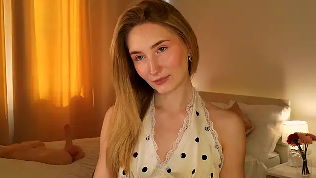 bella  rose online show from March 21, 2026, 9:25 am