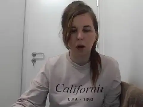 Snapshot of loveis007 chatting on February 26, 2025, 11:30 pm loveis007 online show from February 26, 2025, 11:30 pm