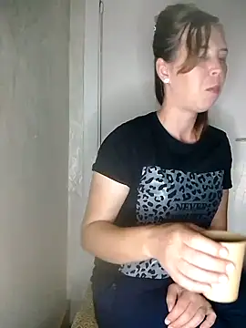 Snapshot of loveis007 chatting on September 8, 2025, 7:24 pm loveis007 online show from September 8, 2025, 7:24 pm