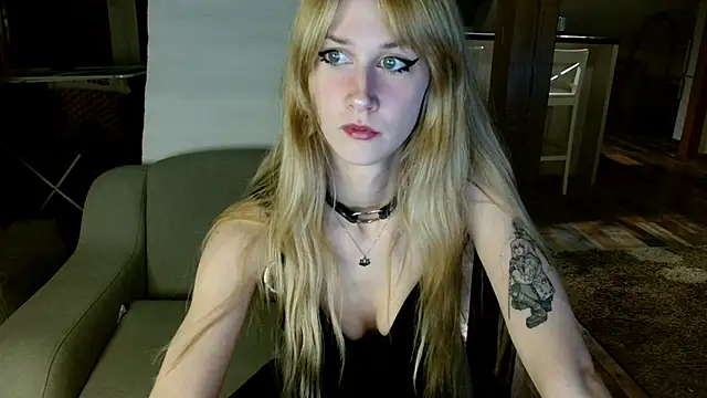 Snapshot of goldhaarigeDame chatting on February 20, 2025, 10:48 pm goldhaarigeDame online show from February 20, 2025, 10:48 pm