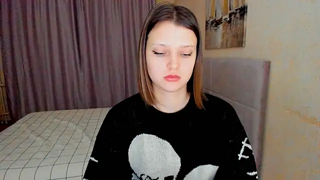 SoniNesti online show from November 17, 2025, 3:05 pm