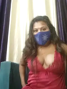 Snapshot of cutee__crazy chatting on December 18, 2024, 5:42 pm cutee crazy online show from December 18, 2024, 5:42 pm