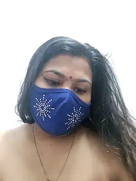 Snapshot of cutee__crazy chatting on February 22, 2025, 6:19 pm cutee crazy online show from February 22, 2025, 6:19 pm