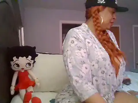 MSweetLindaParks online show from March 20, 2025, 12:54 pm