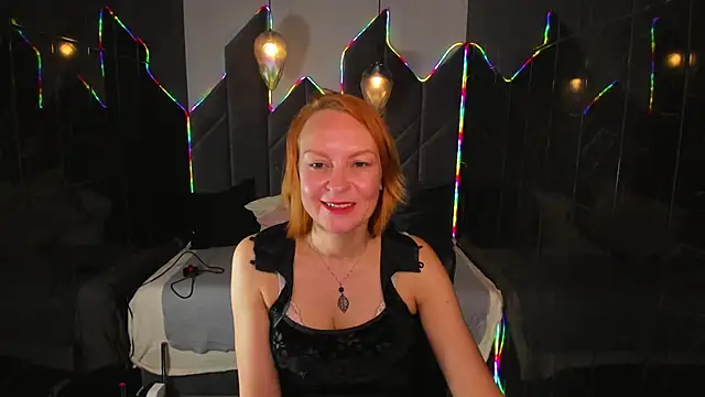NikaGentle online show from September 21, 2025, 5:34 am