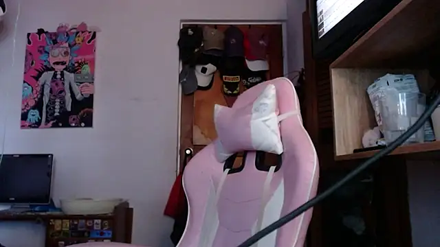 Apolo S online show from April 2, 2026, 10:05 pm