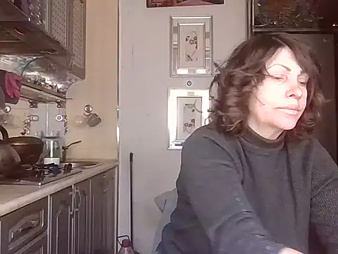Snapshot of Baby-Matilda chatting on March 5, 2025, 9:38 am Baby-Matilda online show from March 5, 2025, 9:38 am