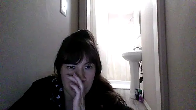 petitedoll29 online show from December 5, 2025, 1:16 am