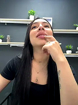 Snapshot of isabella_jade chatting on December 1, 2025, 8:53 pm isabella jade online show from December 1, 2025, 8:53 pm