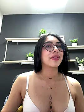 Snapshot of isabella_jade chatting on November 1, 2025, 1:49 pm isabella jade online show from November 1, 2025, 1:49 pm
