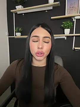 Snapshot of isabella_jade chatting on January 9, 2026, 11:00 pm isabella jade online show from January 9, 2026, 11:00 pm