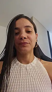 Snapshot of miaeyes chatting on November 27, 2025, 1:55 pm miaeyes online show from November 27, 2025, 1:55 pm