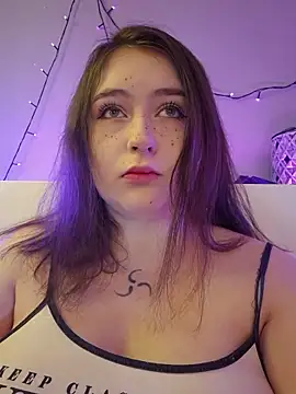 Snapshot of Yammy_Yumi chatting on March 7, 2026, 4:23 pm Yammy Yumi online show from March 7, 2026, 4:23 pm