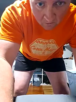 taurada76 online show from November 27, 2025, 2:28 pm