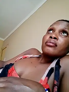 Snapshot of Nonelela chatting on November 21, 2025, 11:53 am Nonelela online show from November 21, 2025, 11:53 am