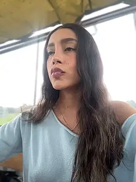 Snapshot of SelenaStone chatting on February 19, 2026, 8:39 pm SelenaStone online show from February 19, 2026, 8:39 pm