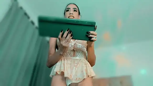 Snapshot of KatalinaMillan chatting on February 23, 2026, 11:16 pm KatalinaMillan online show from February 23, 2026, 11:16 pm