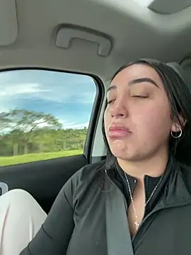 Hannahoff online show from April 26, 2026, 12:13 pm