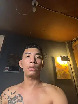 xlovercum online show from January 8, 2026, 9:21 pm