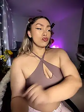 Snapshot of Im_sophiie chatting on January 10, 2026, 6:31 am Im sophiie online show from January 10, 2026, 6:31 am