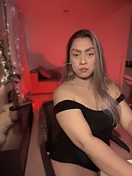 Snapshot of Im_sophiie chatting on November 28, 2025, 6:24 am Im sophiie online show from November 28, 2025, 6:24 am