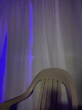 Snapshot of Im_sophiie chatting on October 25, 2025, 6:45 am Im sophiie online show from October 25, 2025, 6:45 am