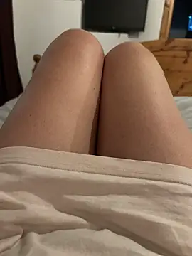 sweetmystery1 online show from February 9, 2026, 4:05 pm