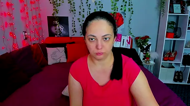 DarlingMilf online show from September 29, 2025, 6:13 pm