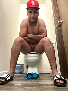 marhi32 online show from November 4, 2025, 10:41 am