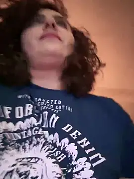 AnneKane online show from February 22, 2025, 4:51 am