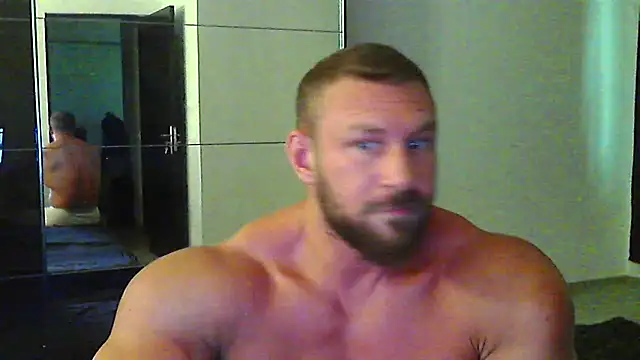 Snapshot of muscularkevin chatting on July 12, 2026, 3:35 pm muscularkevin online show from July 12, 2026, 3:35 pm
