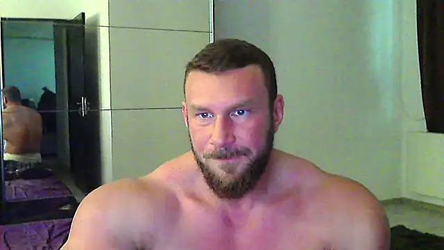 Snapshot of muscularkevin chatting on April 23, 2026, 1:24 pm muscularkevin online show from April 23, 2026, 1:24 pm
