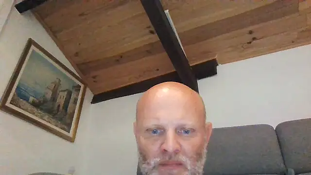 Snapshot of davigochi77bcn chatting on July 27, 2026, 10:28 pm davigochi77bcn online show from July 27, 2026, 10:28 pm