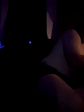 Snapshot of Hotredheadandtoungelasher chatting on February 26, 2025, 6:30 am Hotredheadandtoungelasher online show from February 26, 2025, 6:30 am