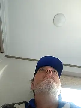 Snapshot of Hotredheadandtoungelasher chatting on October 30, 2025, 6:49 pm Hotredheadandtoungelasher online show from October 30, 2025, 6:49 pm