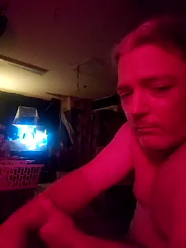 Snapshot of Hotredheadandtoungelasher chatting on February 27, 2026, 8:36 am Hotredheadandtoungelasher online show from February 27, 2026, 8:36 am