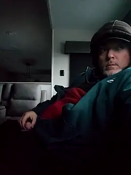 Snapshot of Hotredheadandtoungelasher chatting on January 31, 2026, 10:52 pm Hotredheadandtoungelasher online show from January 31, 2026, 10:52 pm