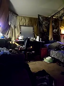 Snapshot of Hotredheadandtoungelasher chatting on February 19, 2026, 10:45 am Hotredheadandtoungelasher online show from February 19, 2026, 10:45 am